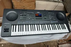 Yamaha SX620 61-Keys Digital Keyboard