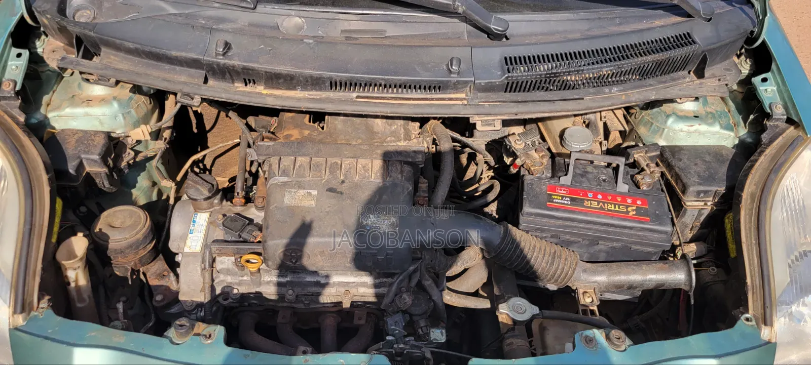 Toyota Vitz 2010 Green
