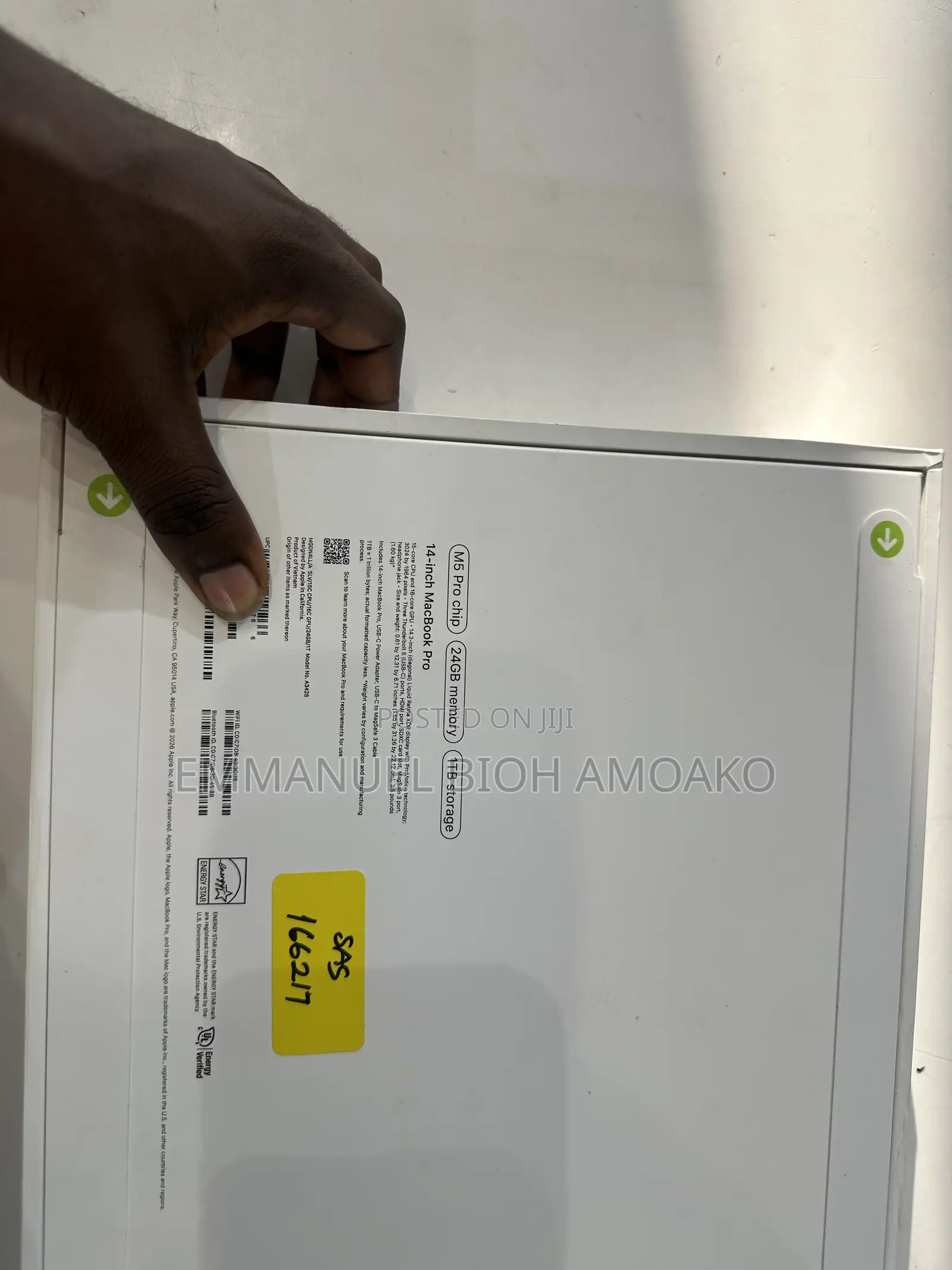 New Laptop Apple MacBook Pro 2026 M5 Pro 24GB Apple M5 Pro SSHD+SSD 1T