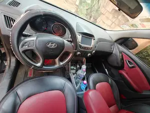 Hyundai Ix35 2012 Black