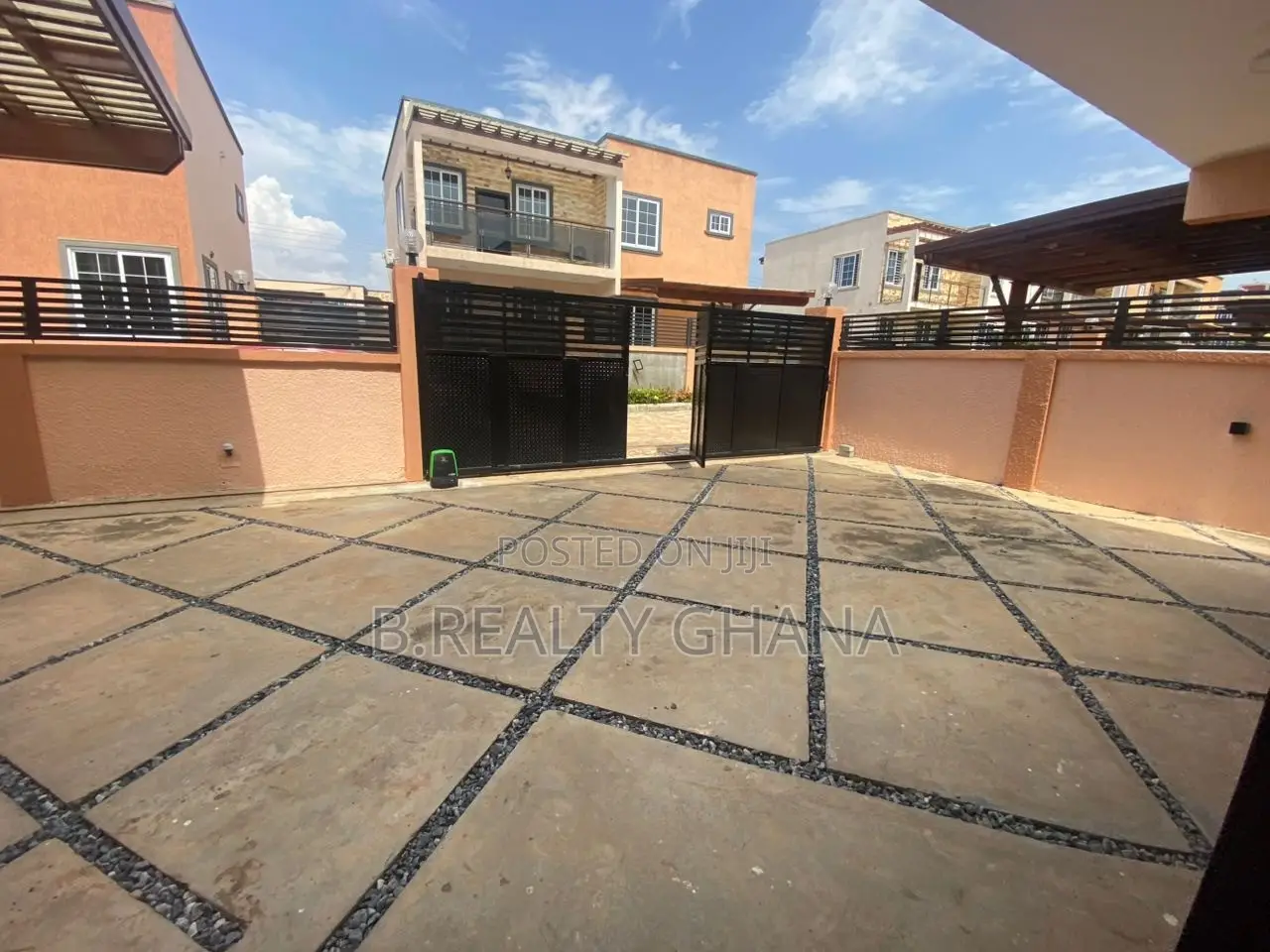 3bdrm House in Spintex for rent