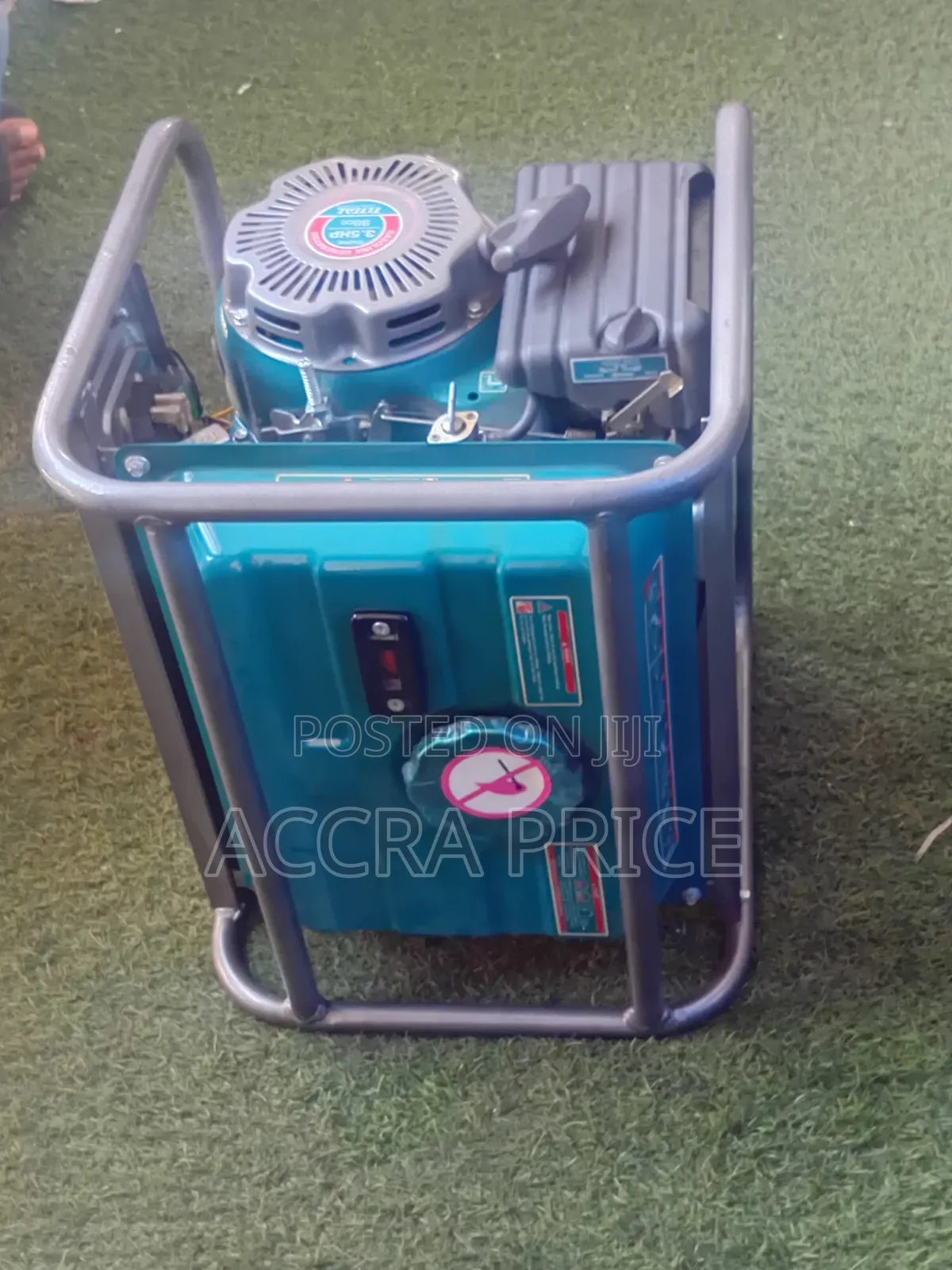 TOTAL GENERATOR 1200W Petrol Power Solution for Emergencies