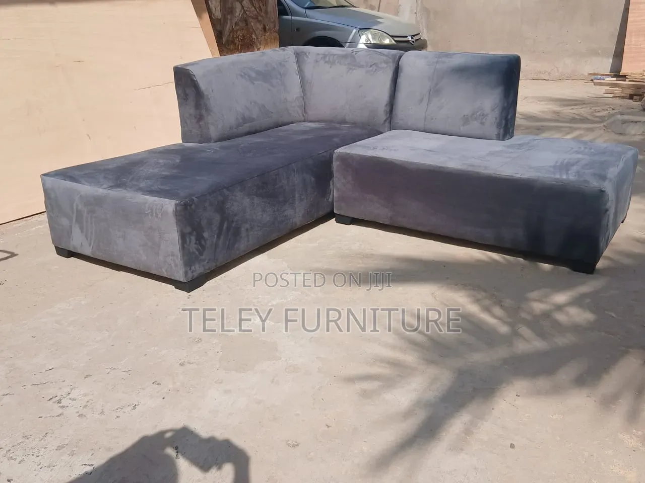BRAND NEW L-Shaped Sectional Sofa + FREE Throw Pillows