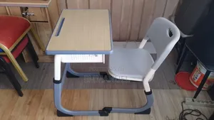Strong Metalic Plastic and Wooden Mono Adjustable School Desk