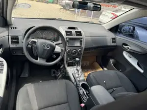Toyota Corolla S 4dr Sedan (1.8L 4cyl 4A) 2013 Gray