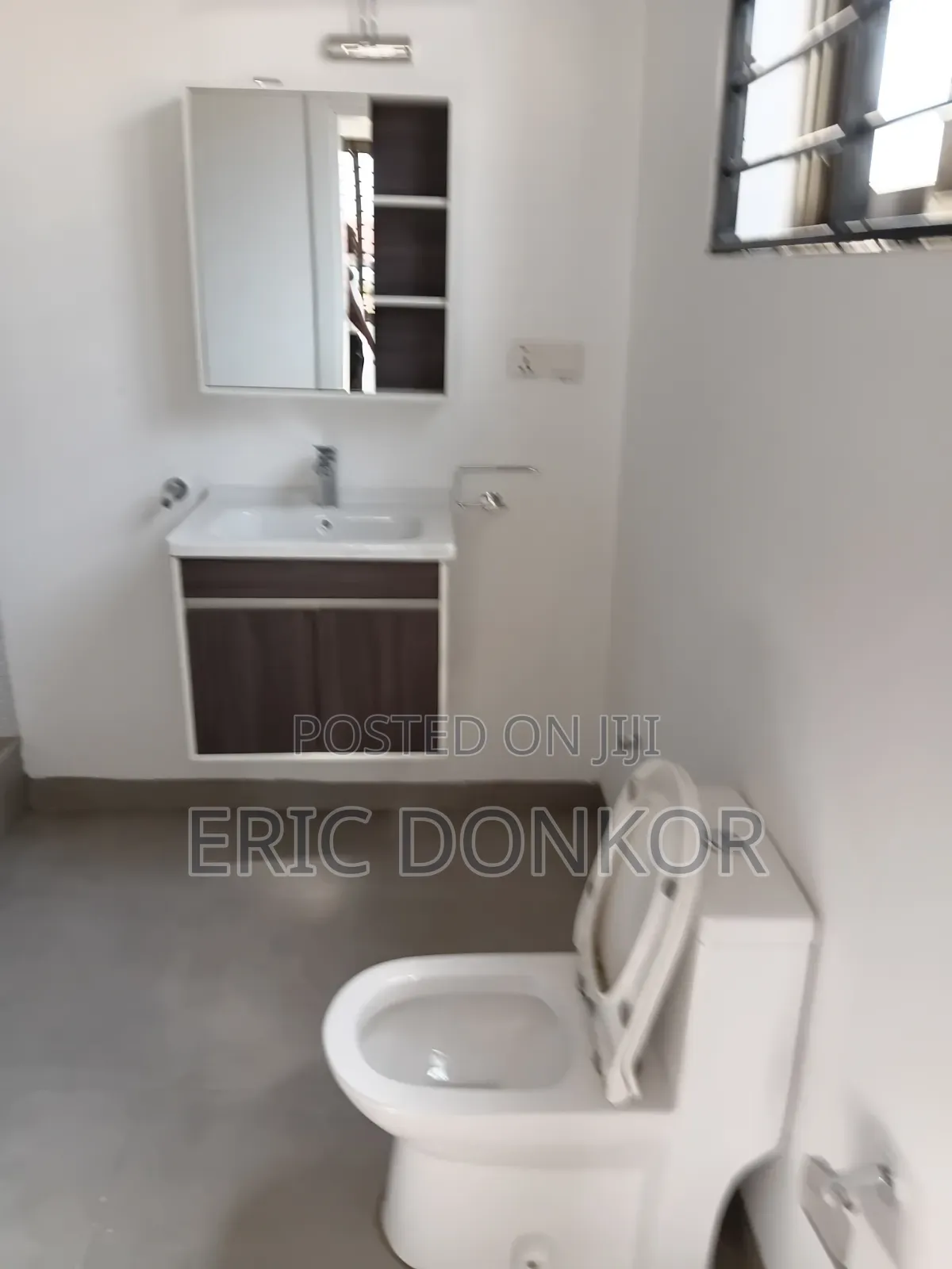 3bdrm House in Abelemkpe, Methodist Church Area for rent
