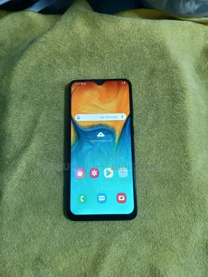Samsung Galaxy A30 32 GB Black