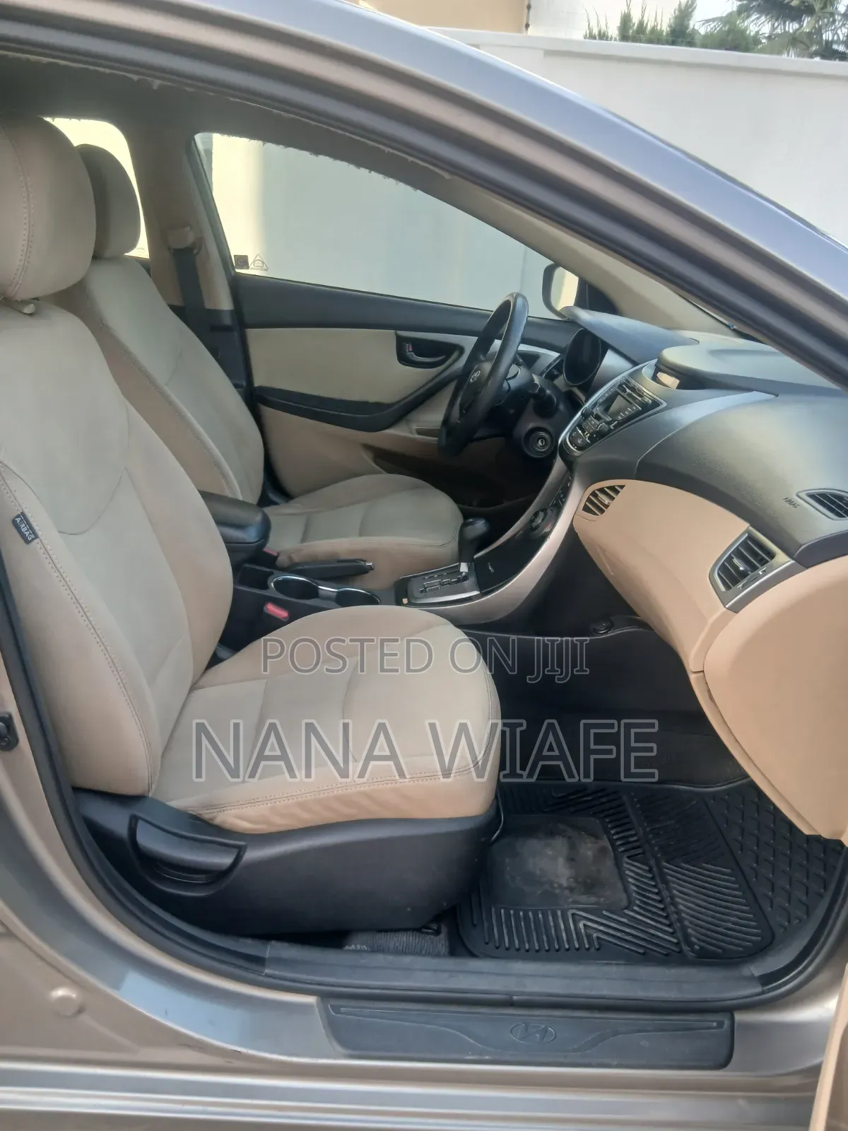 Hyundai Elantra 2013 Brown