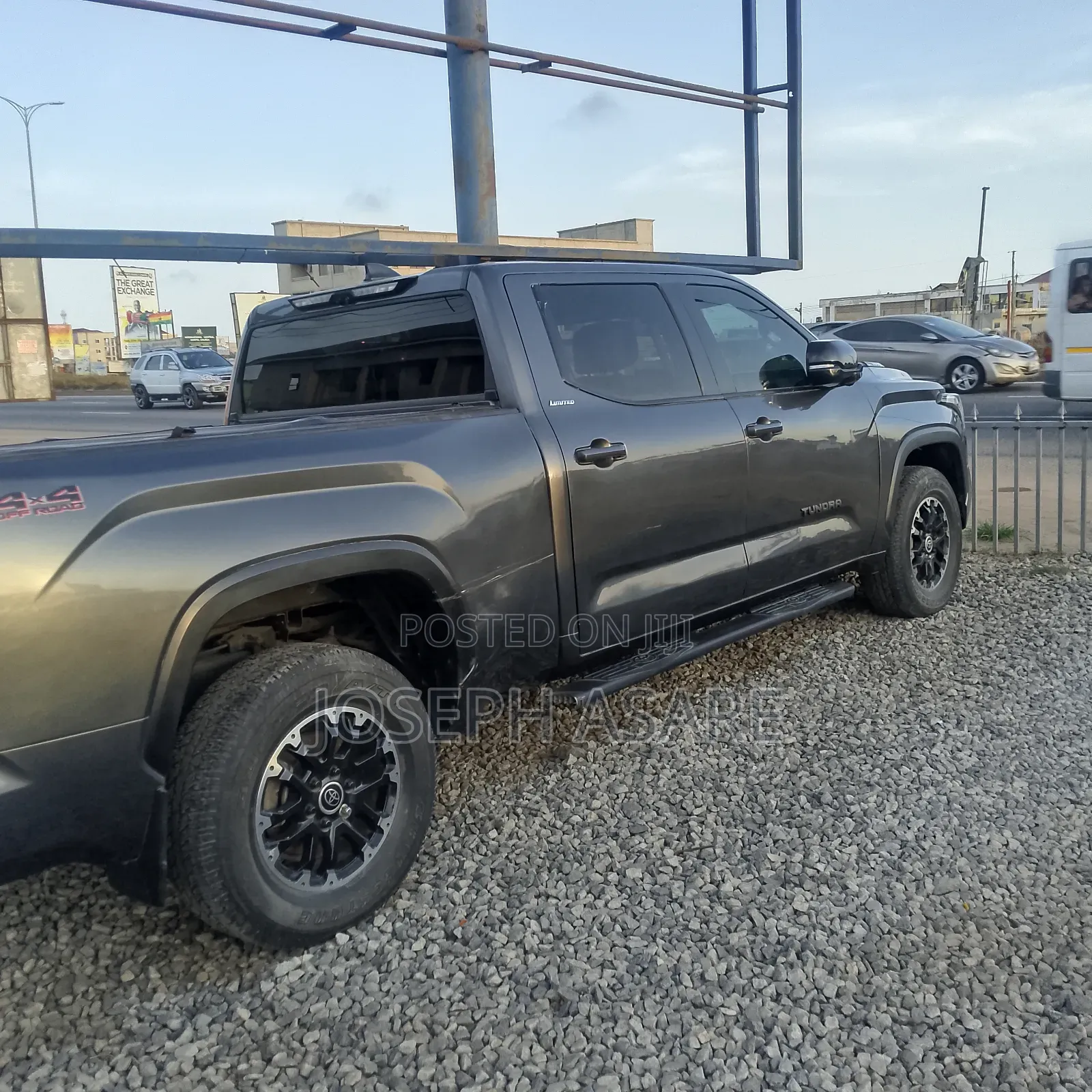Toyota Tundra 2024 Gray