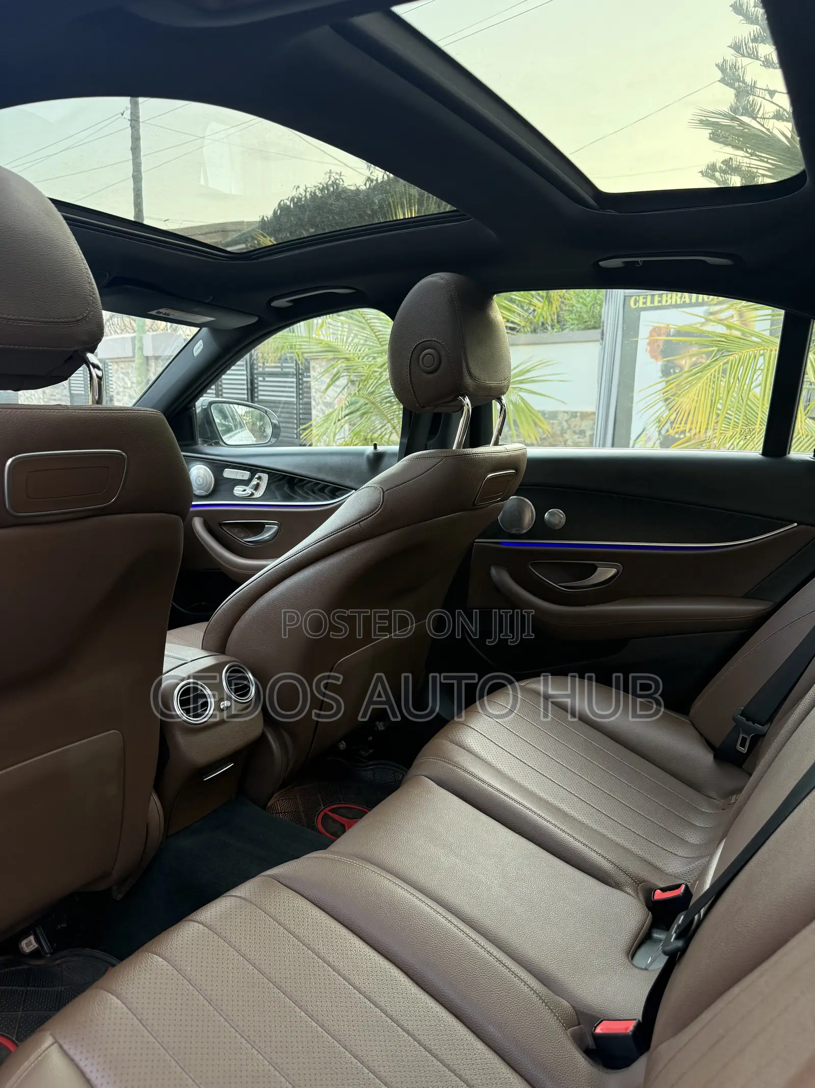 Mercedes-Benz E300 4Matic AWD Sedan (2.0L 4cyl 9A) 2017 White