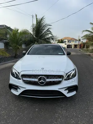 Mercedes-Benz E300 4Matic AWD Sedan (2.0L 4cyl 9A) 2017 White