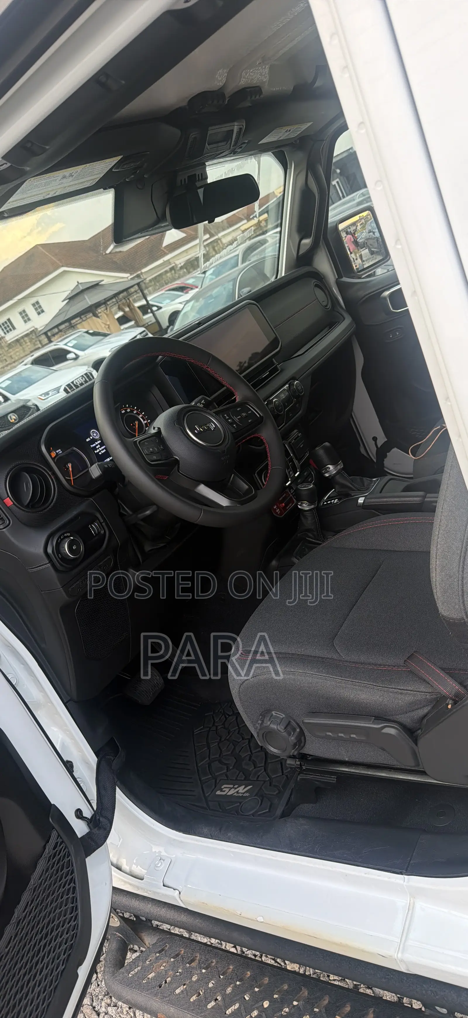 Jeep Wrangler 2024 White