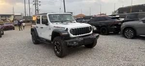Jeep Wrangler 2024 White