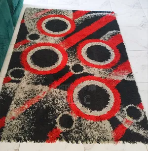 Attractive Centre Rug