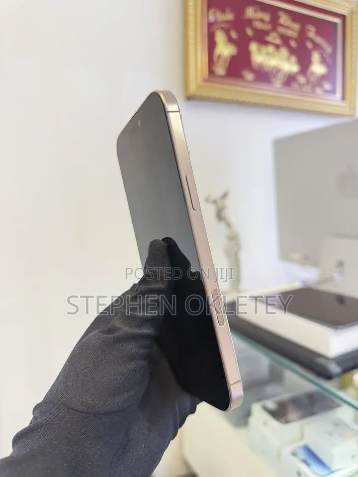 Apple iPhone 16 Pro Max 256 GB Gold