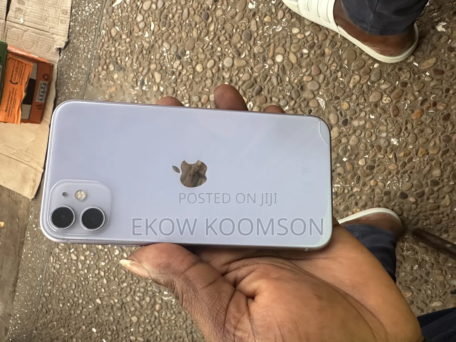 Apple iPhone 11 64 GB Purple