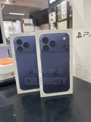 New Apple iPhone 17 Pro Max 256 GB Blue