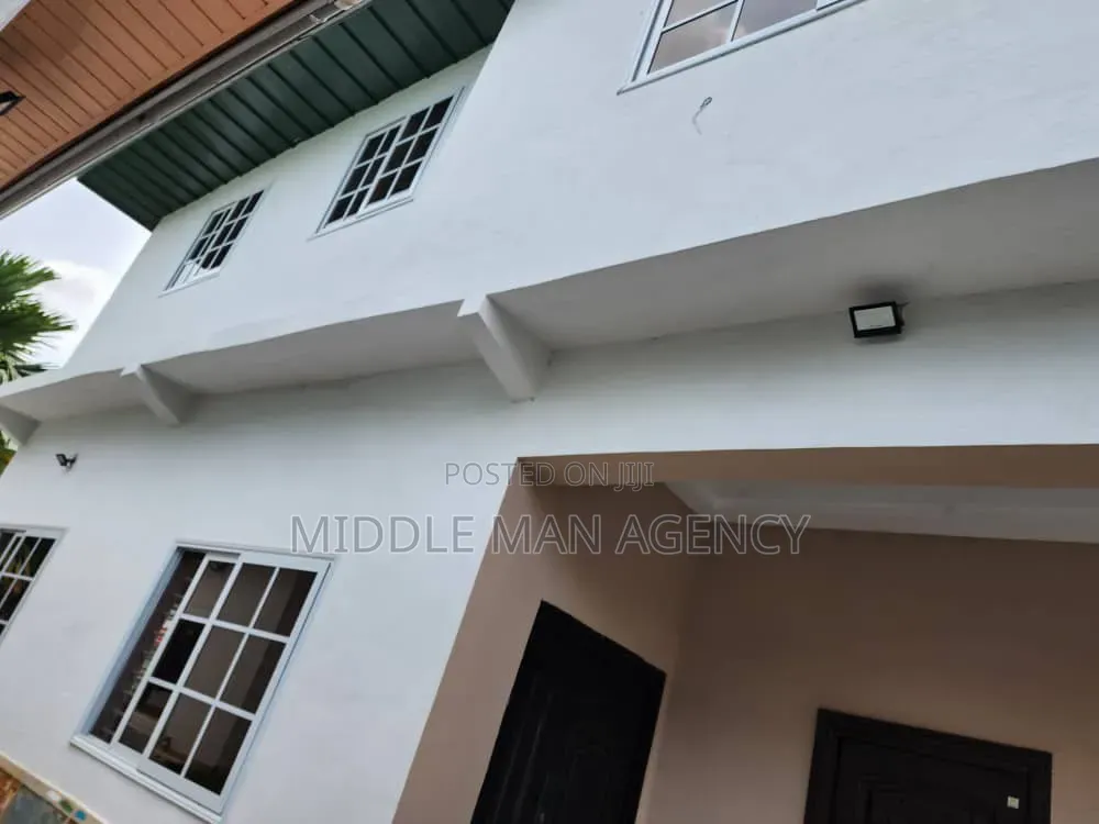 Furnished 6bdrm Mansion in Middle Man Agency, Kumasi Metropolitan