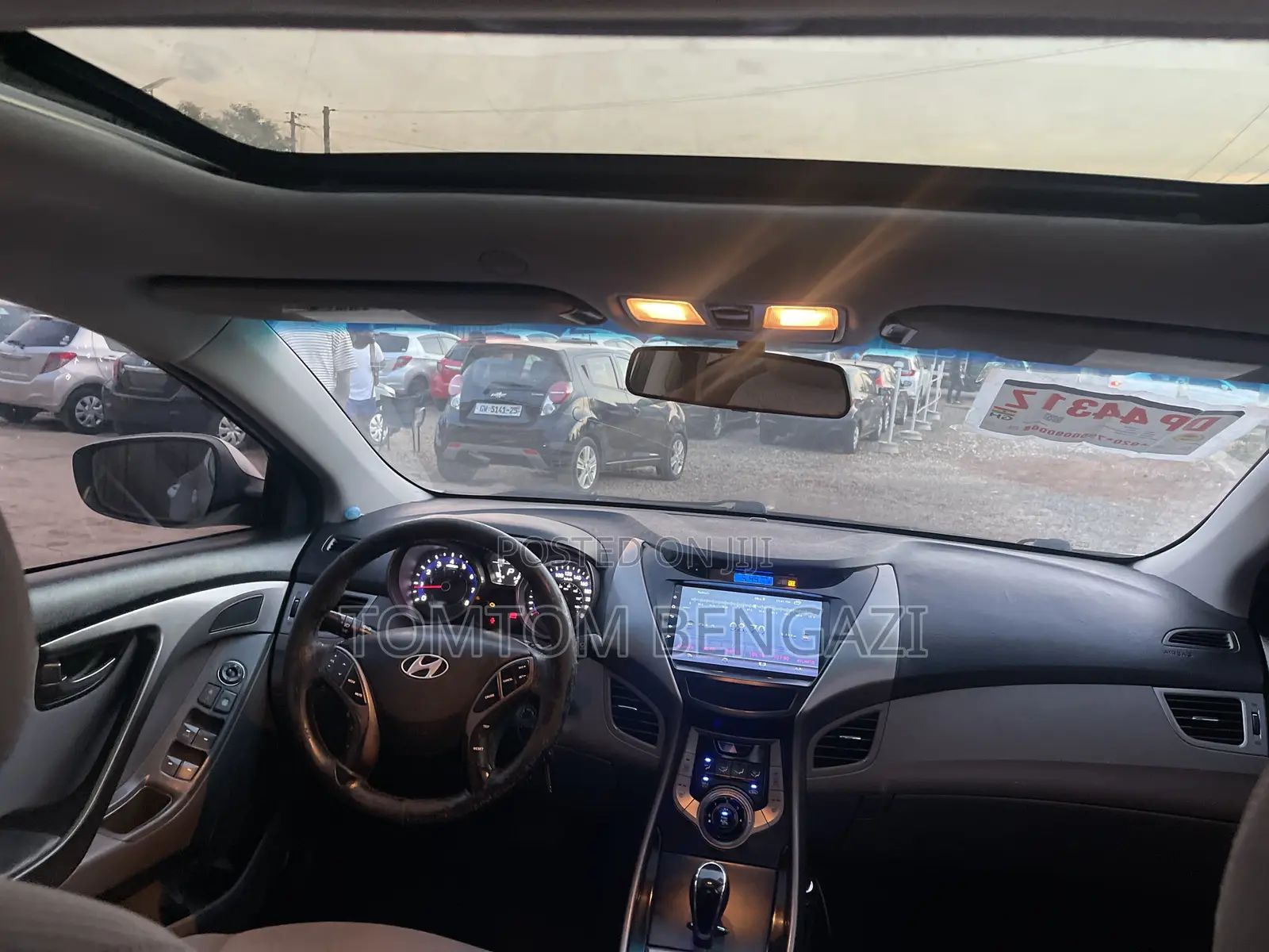 Hyundai Elantra Limited Sedan FWD (1.8L 4cyl 6A) 2013 Silver