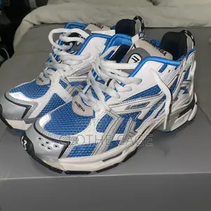 Balenciaga Runner