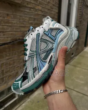 Balenciaga Runner