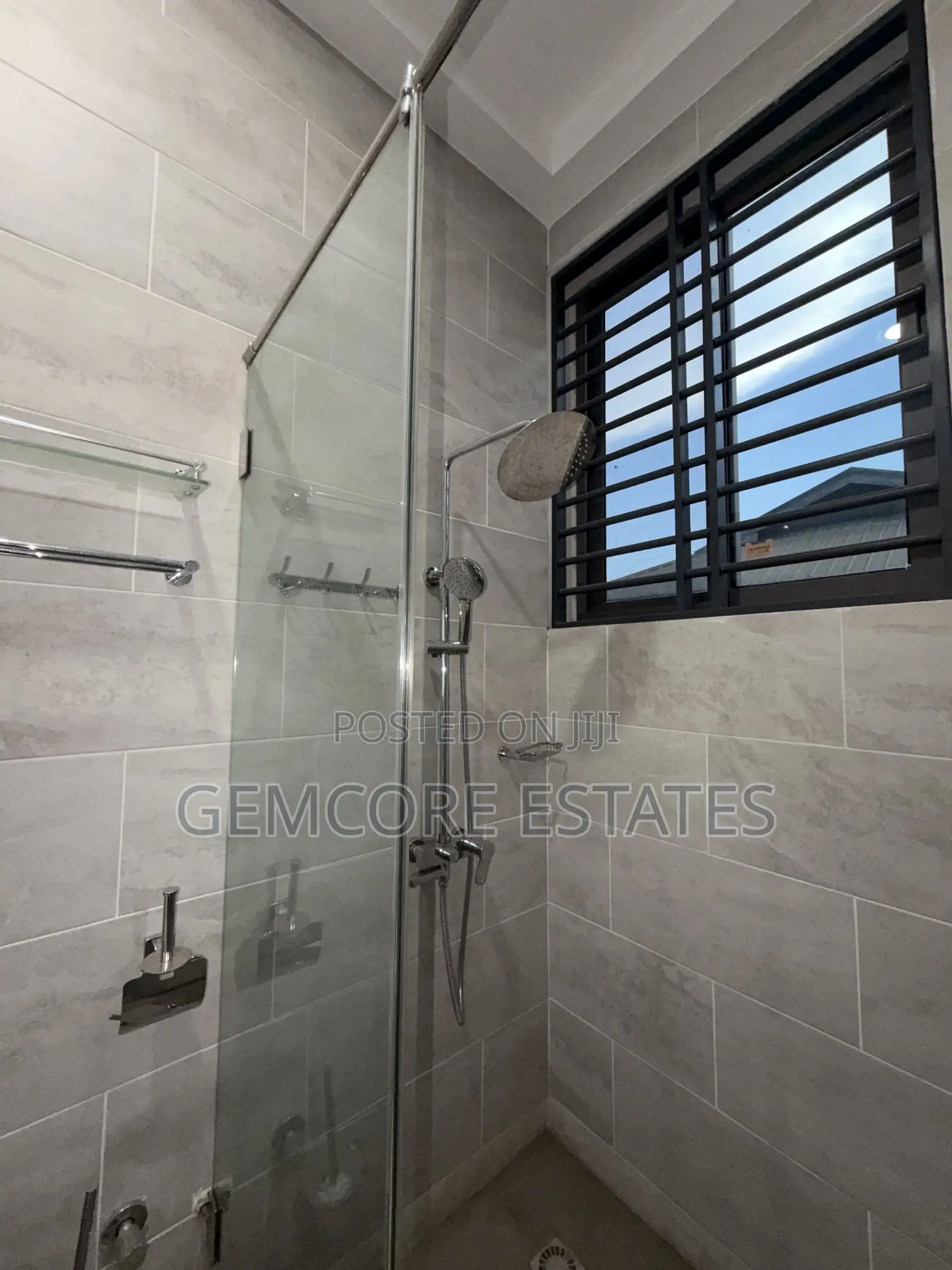 4bdrm House in West Trasacco, East Legon for sale