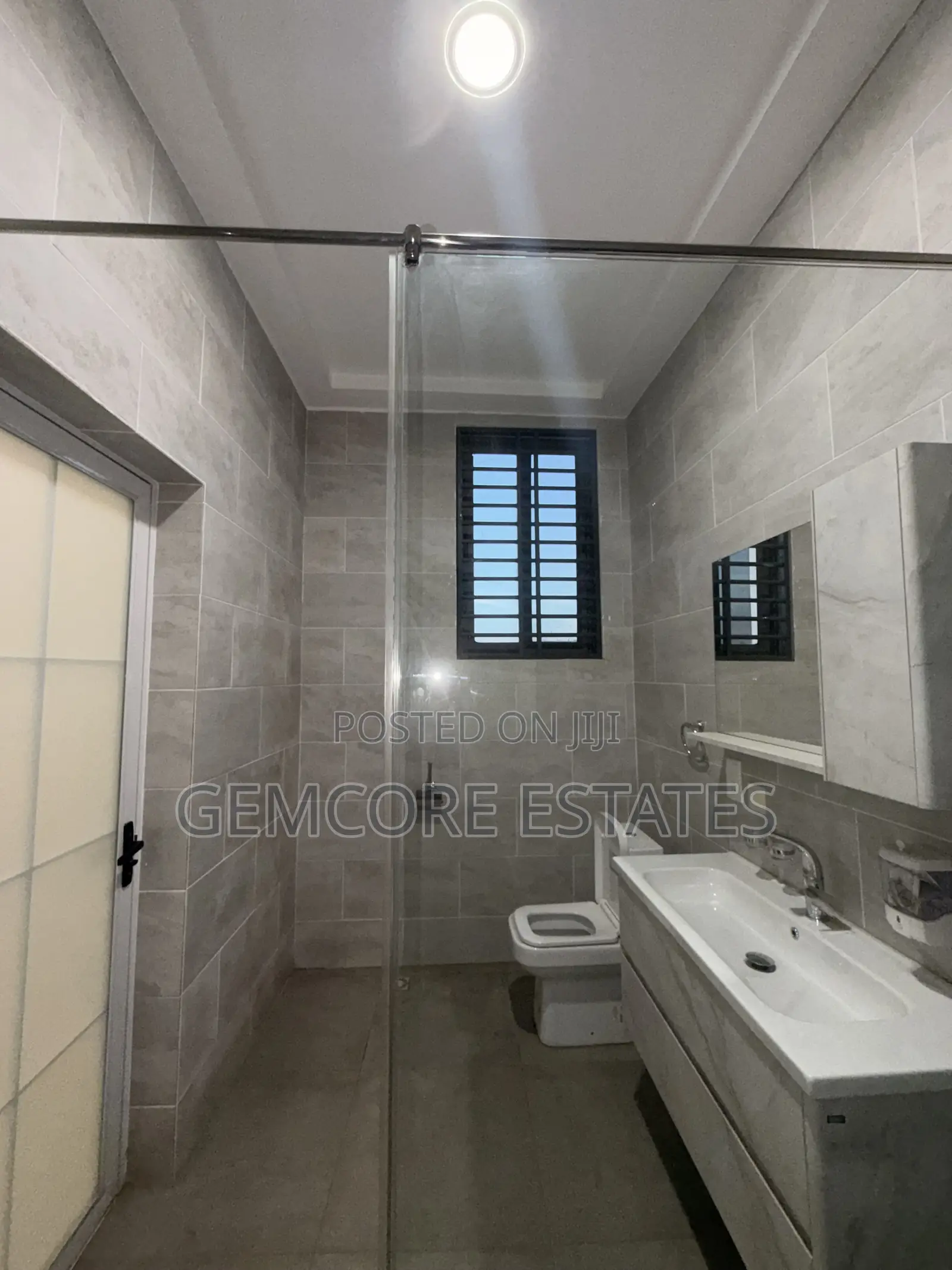 4bdrm House in West Trasacco, East Legon for sale