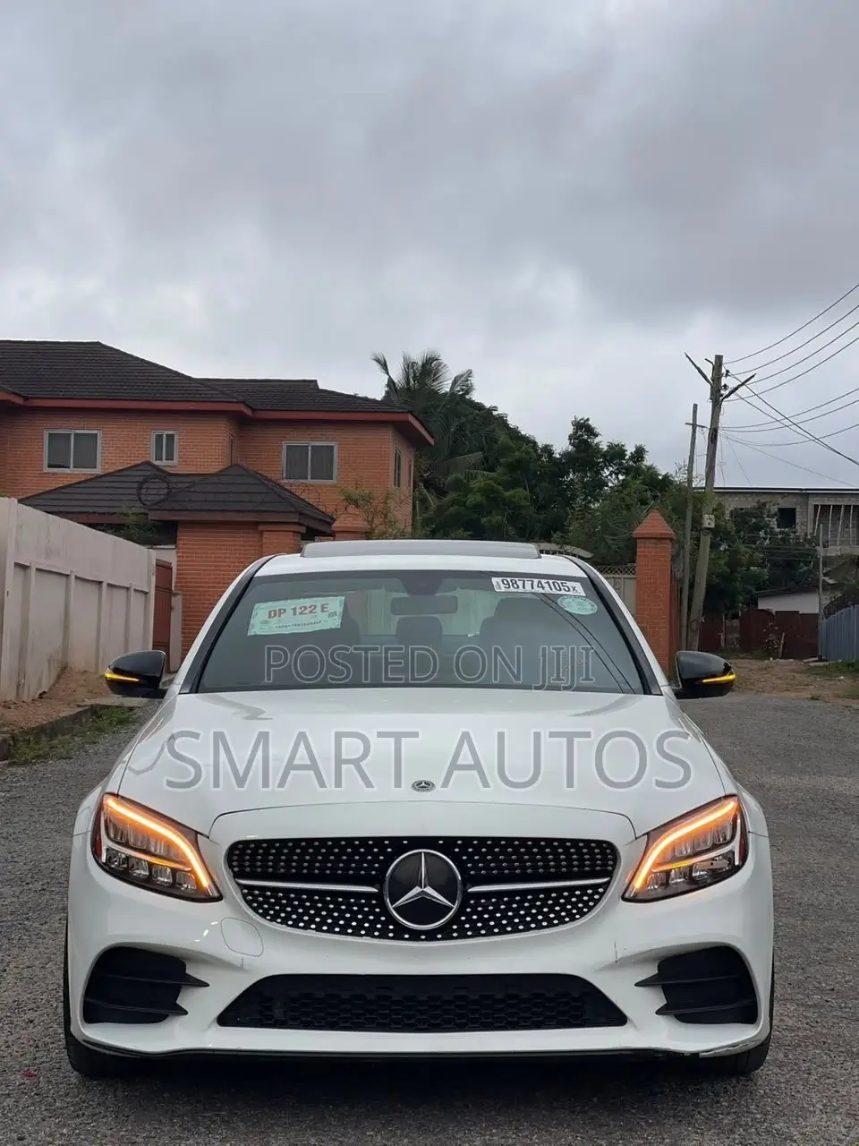Mercedes-Benz C300 2021 White