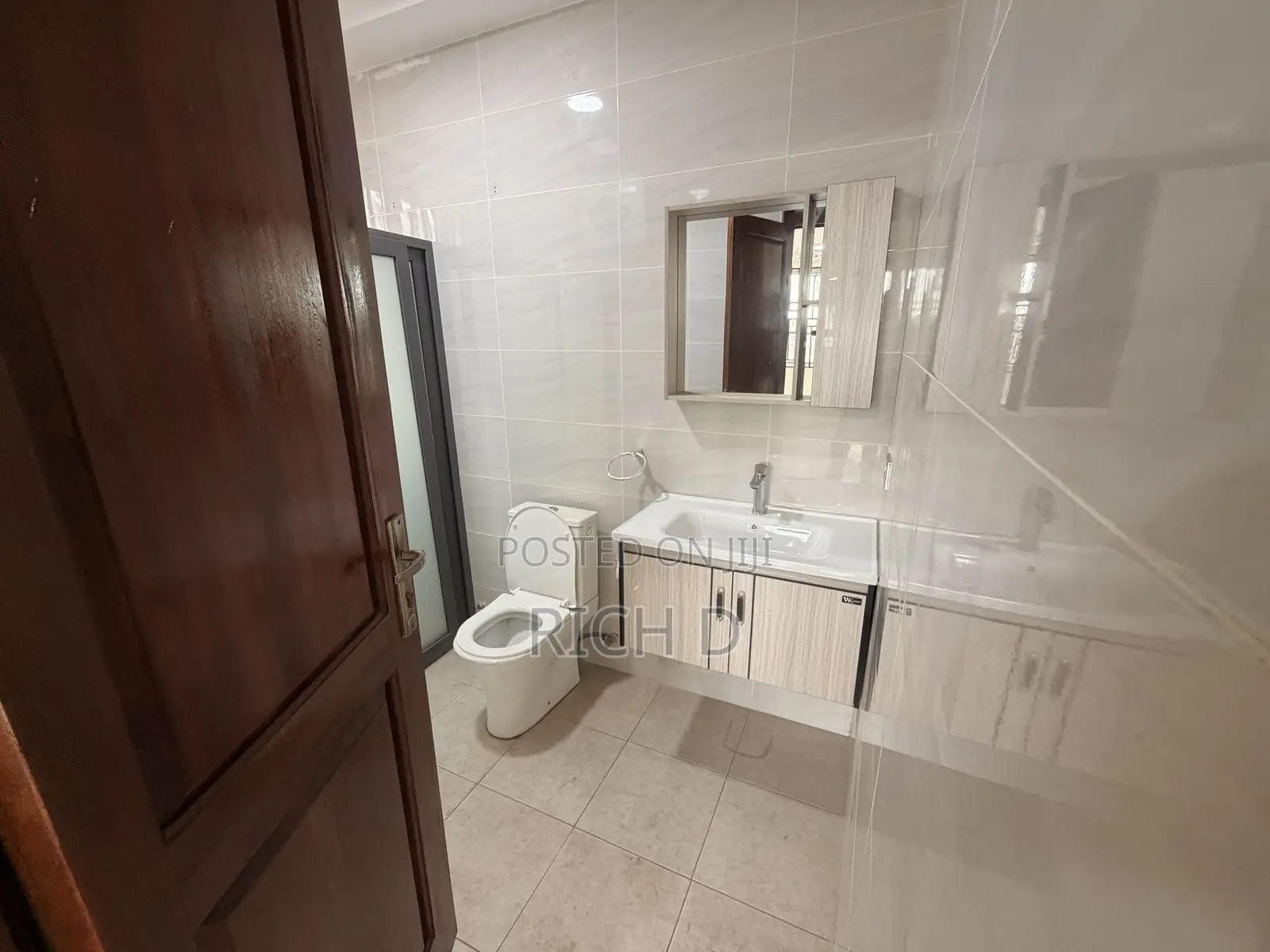 3bdrm Apartment in Community 25 for rent