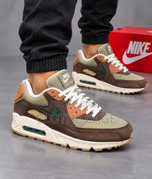 Nike Air Max 90 SE 'Lace Toggle'