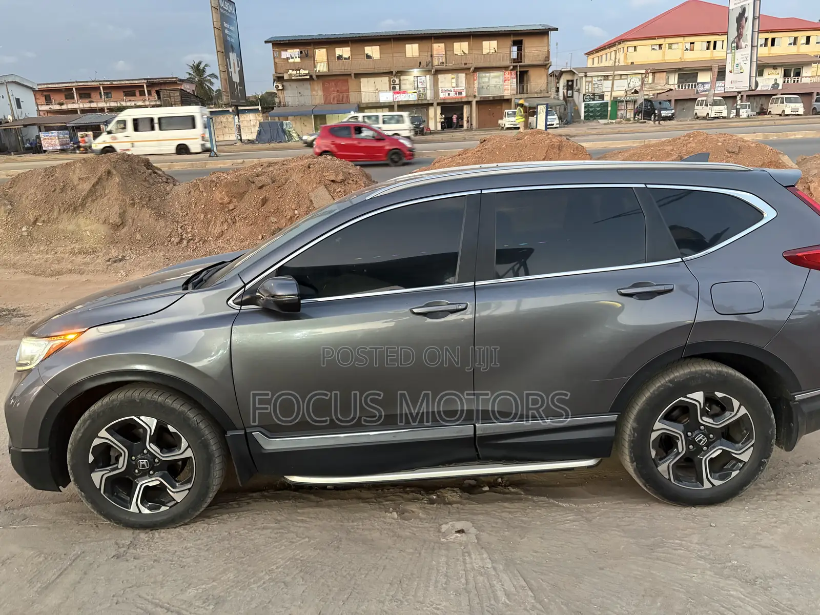 Honda CR-V Touring AWD 2018 Gray