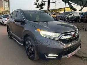 Honda CR-V Touring AWD 2018 Gray