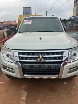 Mitsubishi Pajero 2020 White