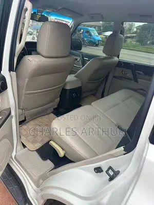 Mitsubishi Pajero 2020 White