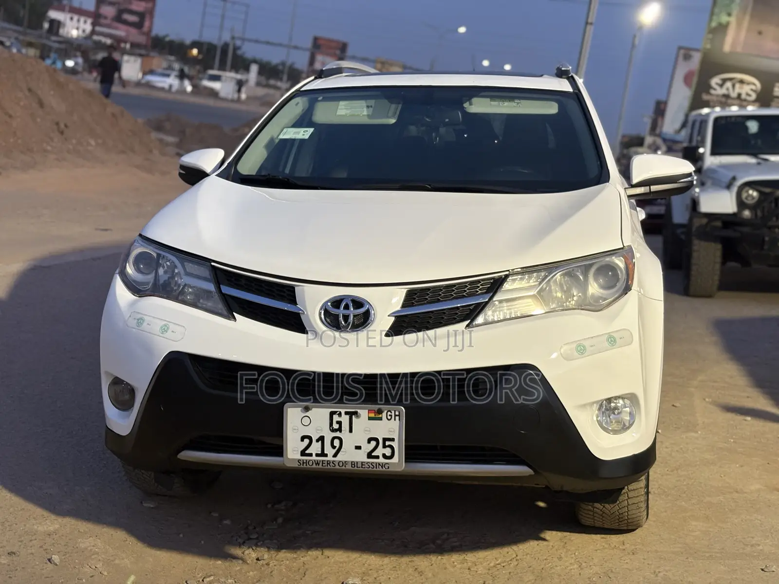 Toyota RAV4 Limited 4dr SUV (2.5L 4cyl 6A) 2015 Black