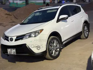 Toyota RAV4 Limited 4dr SUV (2.5L 4cyl 6A) 2015 Black