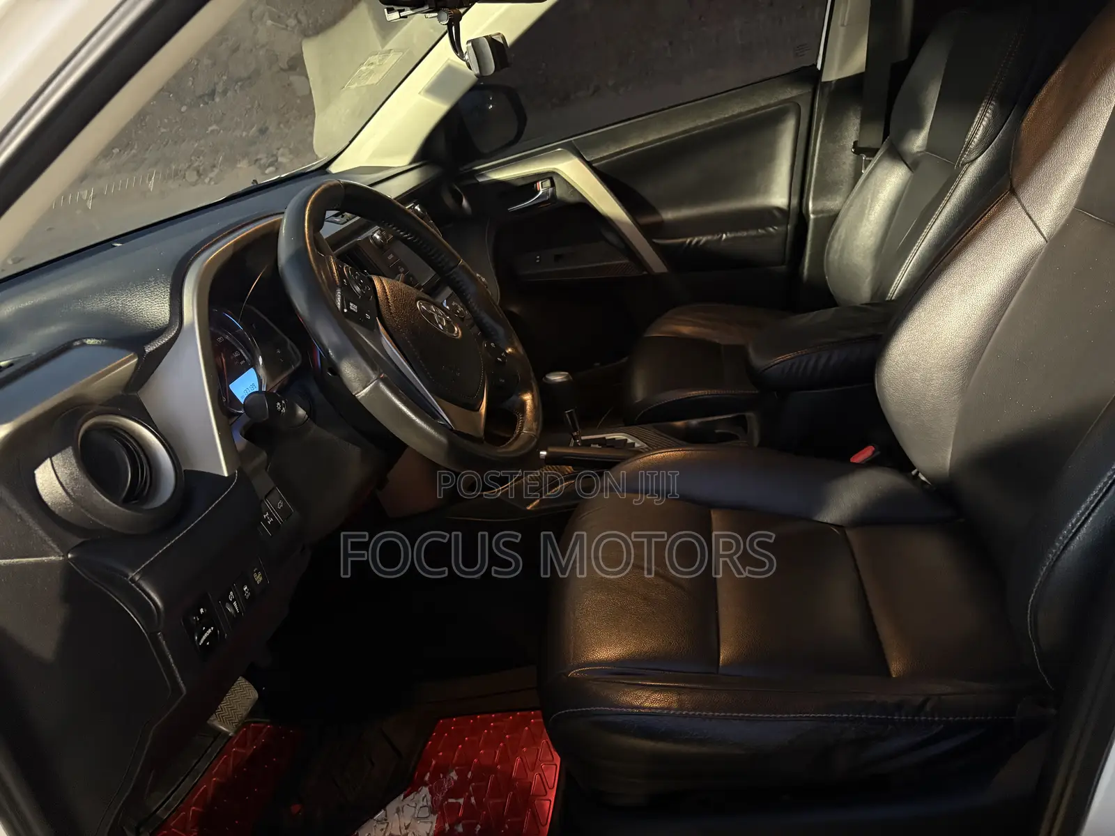 Toyota RAV4 Limited 4dr SUV (2.5L 4cyl 6A) 2015 Black