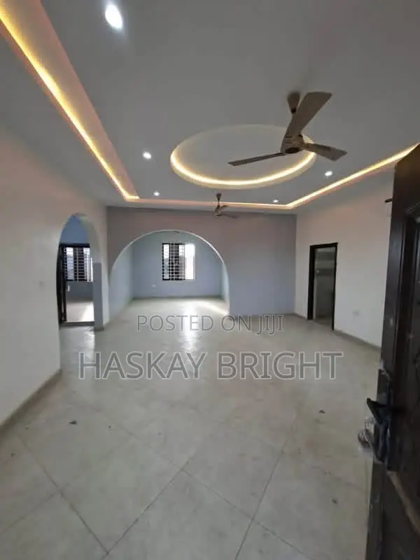 2bdrm Apartment in Atomic Down, Haatso for rent