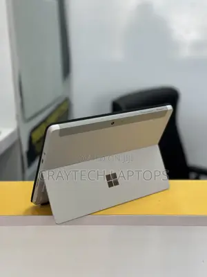 New Laptop Microsoft Surface Go 8GB Intel Pentium SSD 128GB