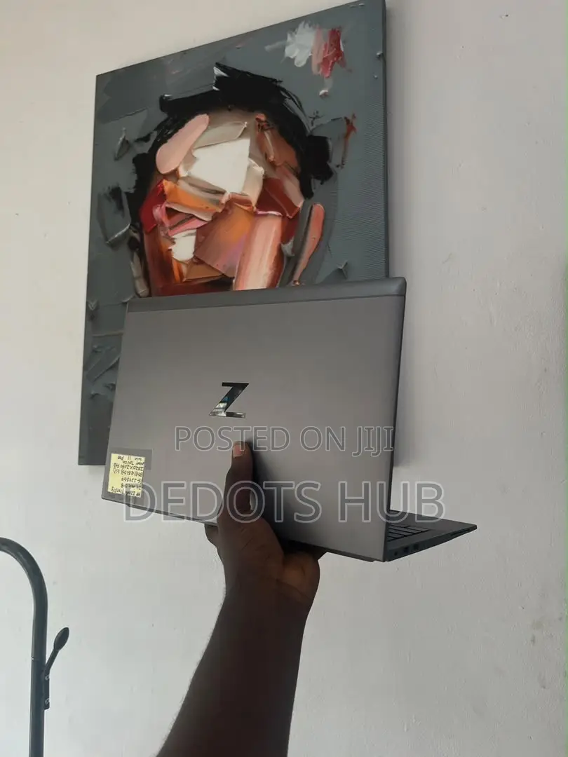 Laptop HP ZBook Firefly G8 8GB Intel Core i5 SSD 256GB