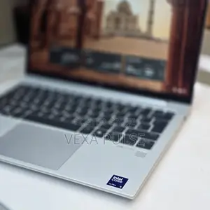 Laptop HP Elitebook 830 G11 16GB Intel Core Ultra 5 SSD 256GB