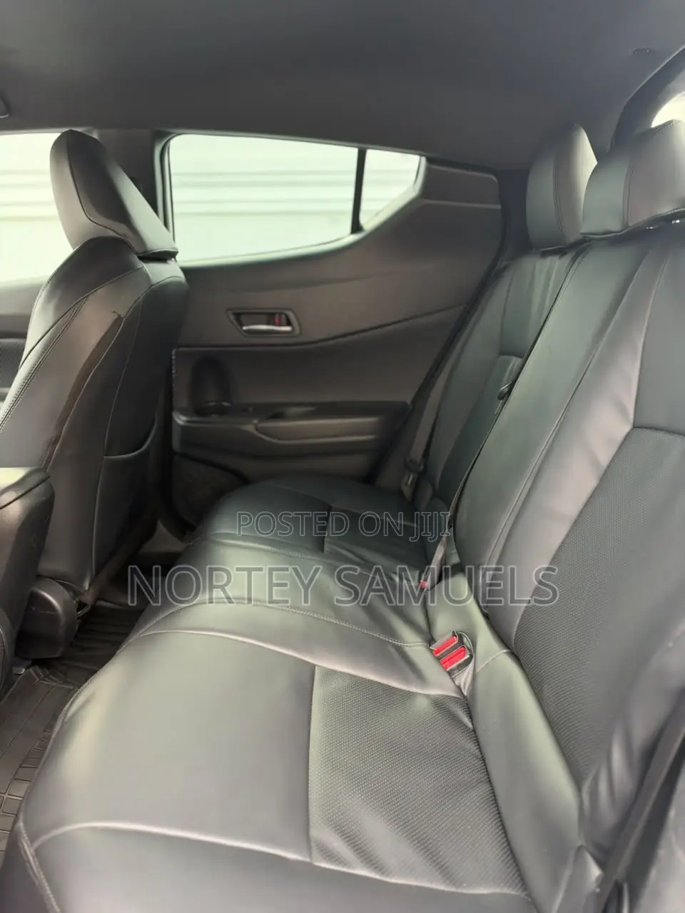 Toyota C-HR 2018 Gray