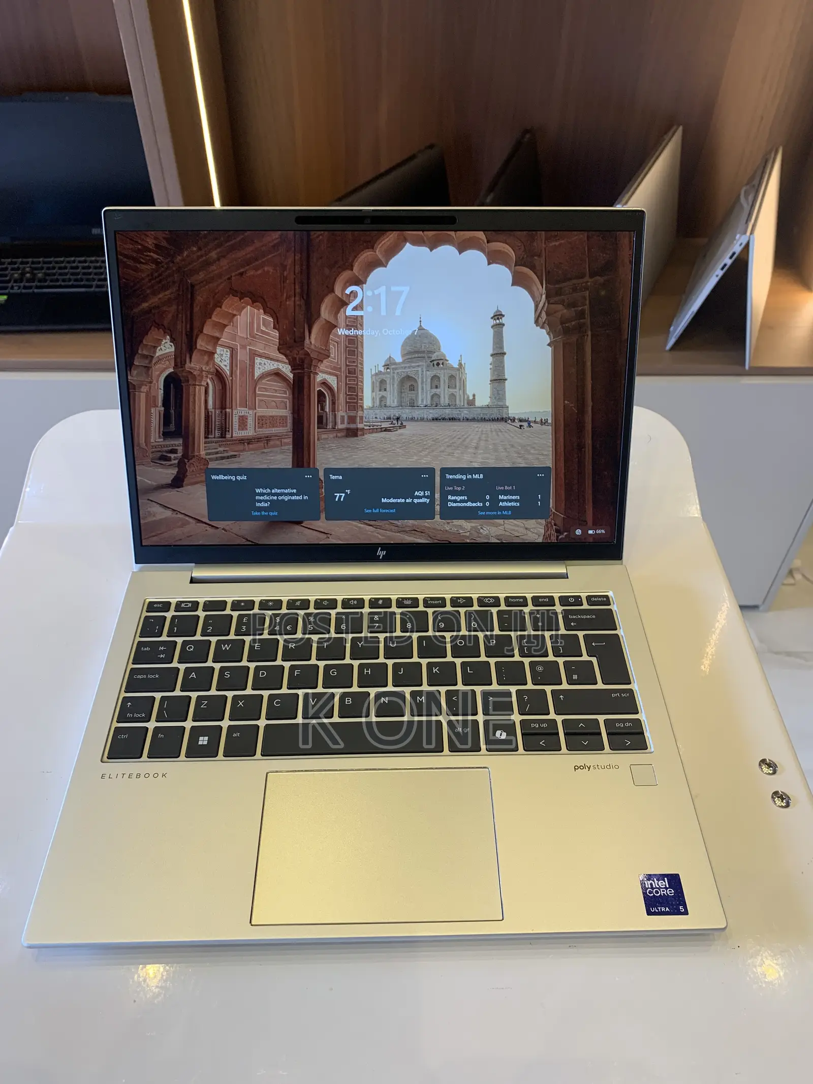 Laptop HP Elitebook 830 G11 16GB Intel Core Ultra 5 SSD 256GB