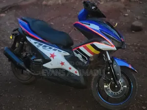 Yamaha Aerox 2022 Blue