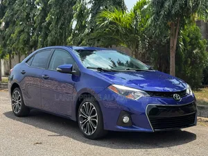 Toyota Corolla S 4dr Sedan (1.8L 4cyl CVT) 2016 Blue