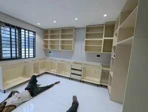 3bdrm House in Tantra Hills, Ola Achool Area for sale