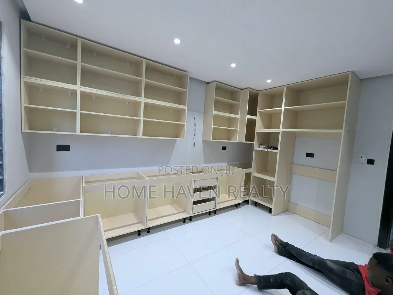 3bdrm House in Tantra Hills, Ola Achool Area for sale