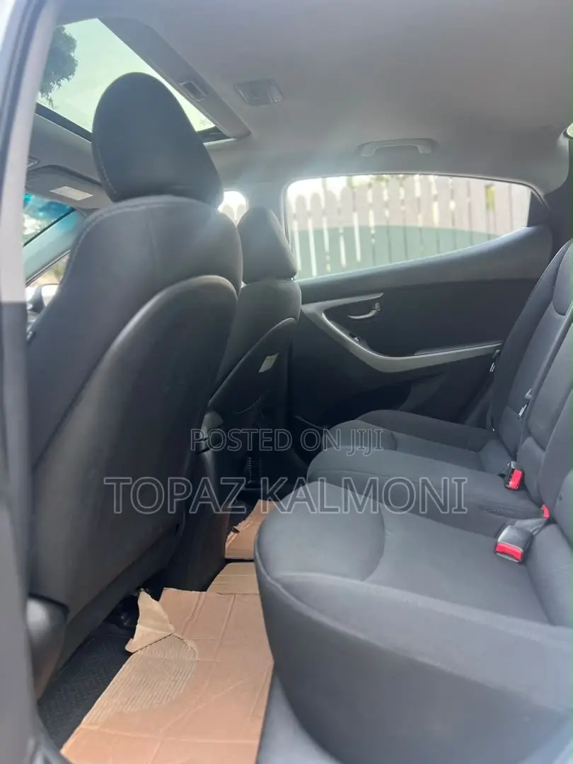Hyundai Elantra 2015 White