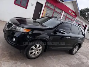 Kia Sportage SX 4dr SUV (2.0L 4cyl Turbo 6A) 2011 Black