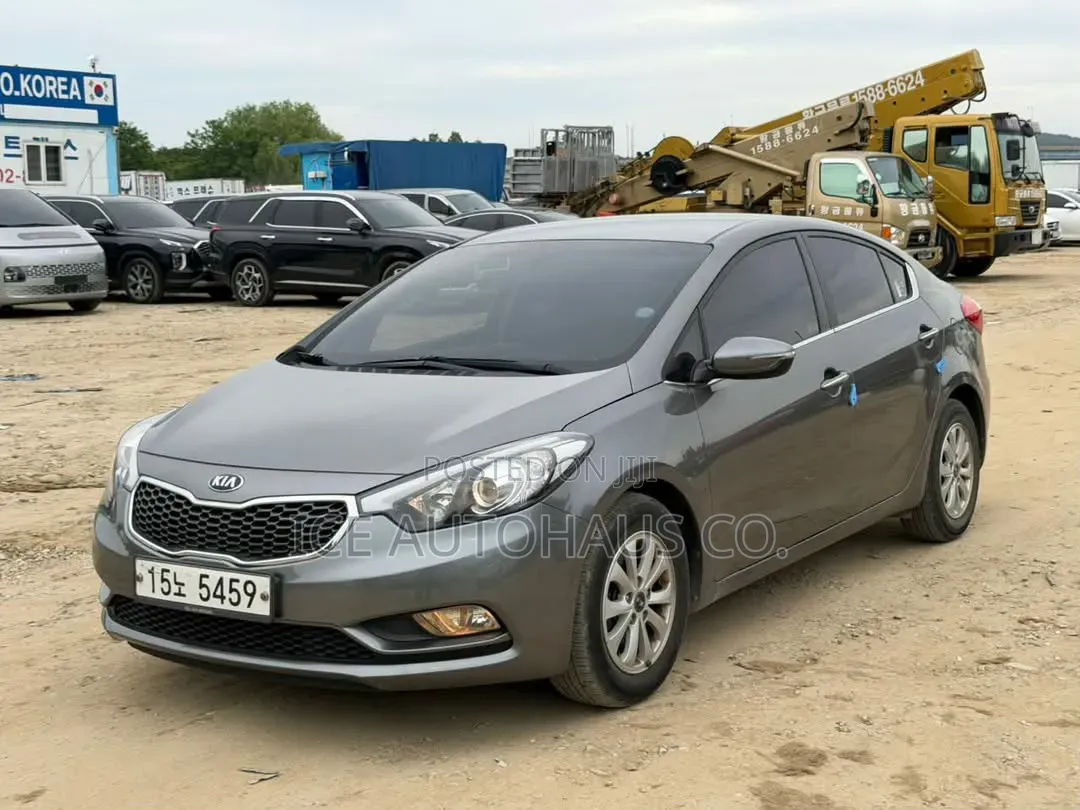 Kia K3 2015 Gray